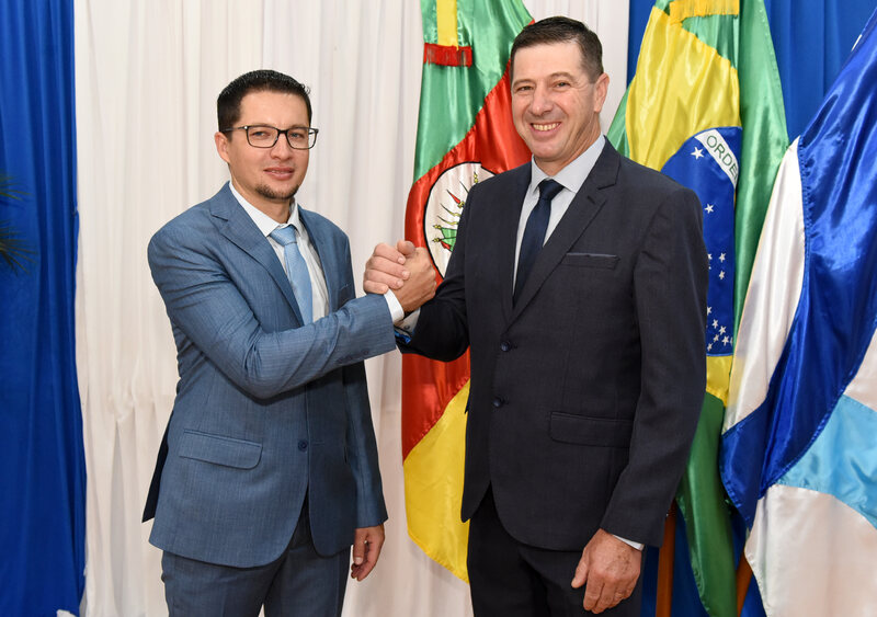 https://www.auonline.com.br/upload/noticias/2025/01/md_5ff1e34b0ffca614ad5ae10427d6ecfd.jpg