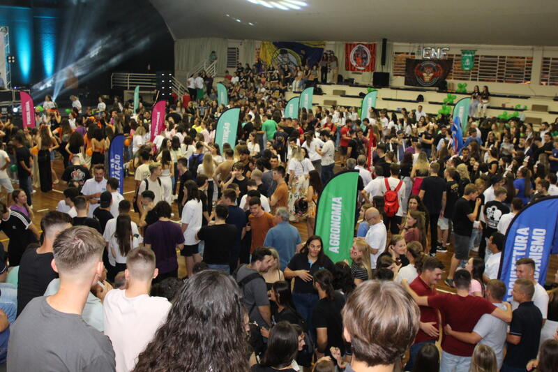 https://www.auonline.com.br/upload/noticias/2025/02/md_463154097d75a7dee8551454a5eb368d.jpg