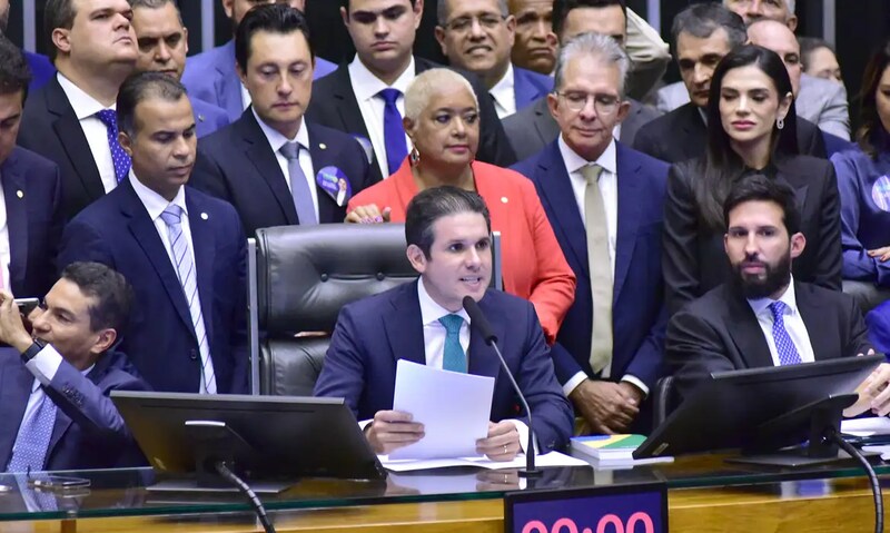 https://www.auonline.com.br/upload/noticias/2025/02/md_b6a3c2c2b2f7081b84bc182f10e52498.jpg