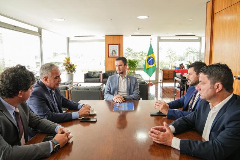 https://www.auonline.com.br/upload/noticias/2025/02/md_c4ab3ce0c985d756e05ffb3638a36e53.jpg