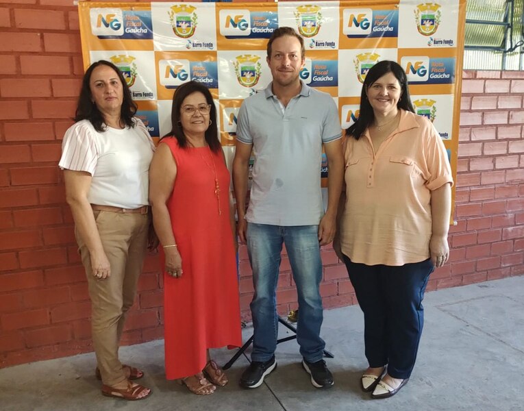 Entre Rios do Sul fortalece educação fiscal com participação no Seminário Regional