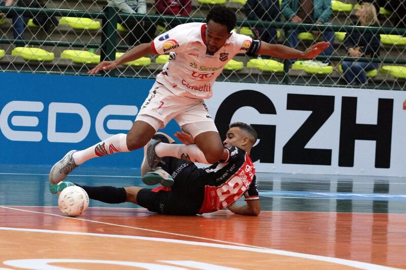 Atlântico estreia com empate na Super Copa Gramado