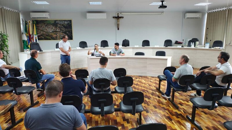 https://www.auonline.com.br/upload/noticias/2025/03/md_2deaa070d22d8226d5e0c20b37241185.jpg