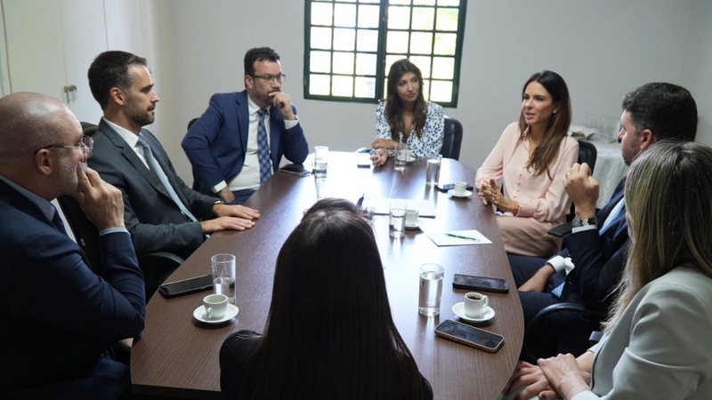 https://www.auonline.com.br/upload/noticias/2025/03/md_3ccfca33c4b2b96a0e3efaf6079a47ed.jpg