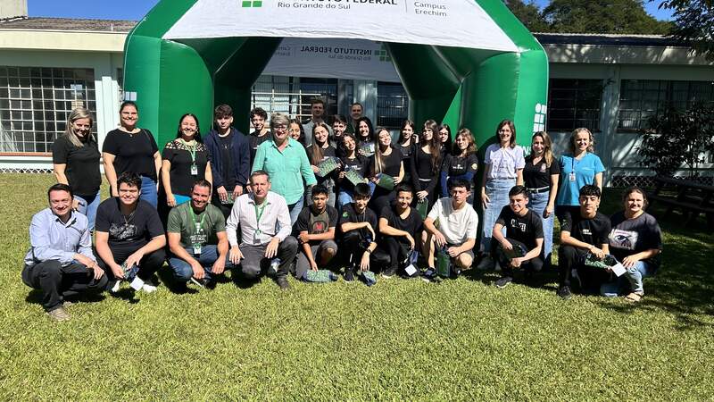 Estudantes das Escolas Municipais iniciam o Ensino Médio Técnico integrado no IFRS