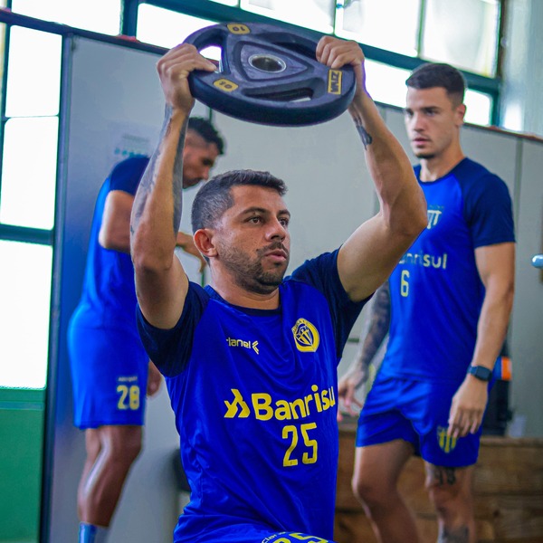https://www.auonline.com.br/upload/noticias/2025/03/md_86c1bcec915fc6fa85ab0b2826f202be.jpg