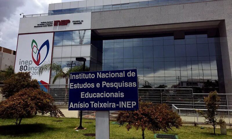 https://www.auonline.com.br/upload/noticias/2025/03/md_9cc45975f790abafc24b101a49683719.jpg