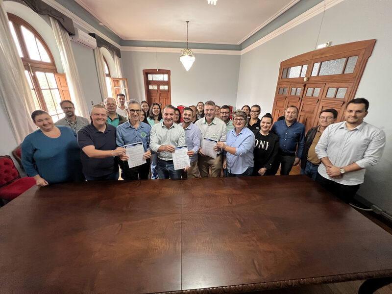 https://www.auonline.com.br/upload/noticias/2025/04/md_0d5ea51b9138120ef92aa8bd7d8e0db1.jpg