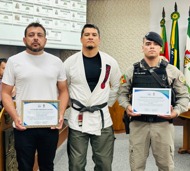 https://www.auonline.com.br/upload/noticias/2025/04/md_0fbe792bbdd90e96b9cc957b55b399f0.jpg