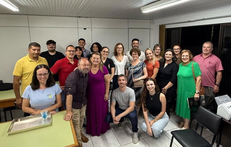 https://www.auonline.com.br/upload/noticias/2025/04/md_4a9a60d99e8b233f37574397bc7bed63.jpg