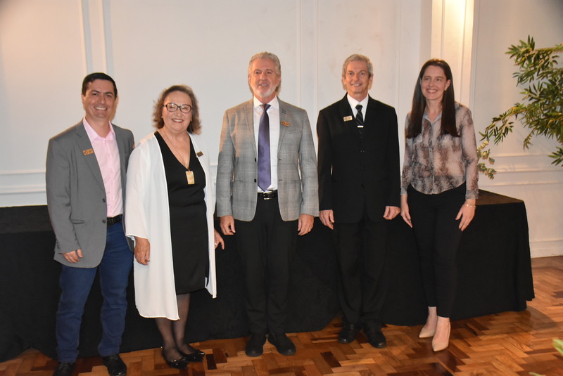 Abrão Safro é empossado presidente da Orquestra de Concertos de Erechim