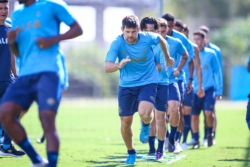 Grêmio enfrenta o Mirassol nesta quarta-feira, pelo Brasileirão