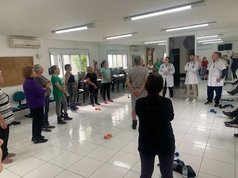 https://www.auonline.com.br/upload/noticias/2025/04/md_8e5eecc24c811e3d94dd50dc291df285.jpg