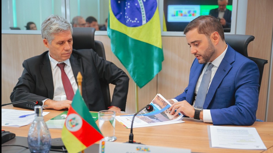 https://www.auonline.com.br/upload/noticias/2025/04/md_95e9f234b0c5bdaff5e3e8263b06b839.jpeg