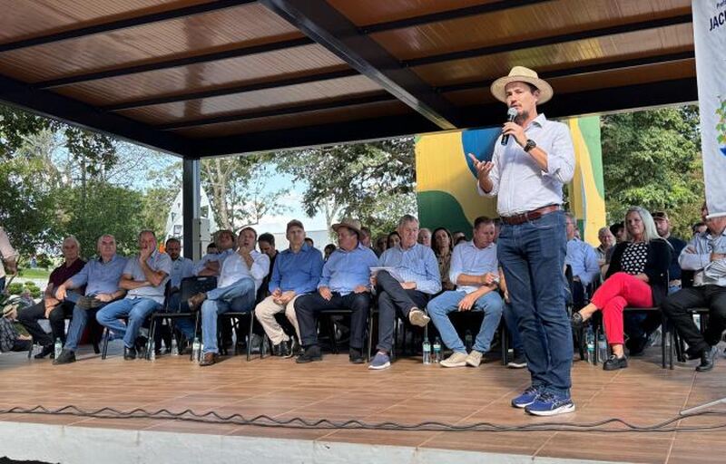 https://www.auonline.com.br/upload/noticias/2025/04/md_b4649c4eb25fcacc252580aff5a9d49c.jpg