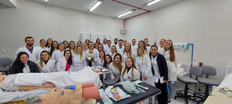 https://www.auonline.com.br/upload/noticias/2025/04/md_b69cb0ebe1e6da3556ced8263e2ae5fc.jpg