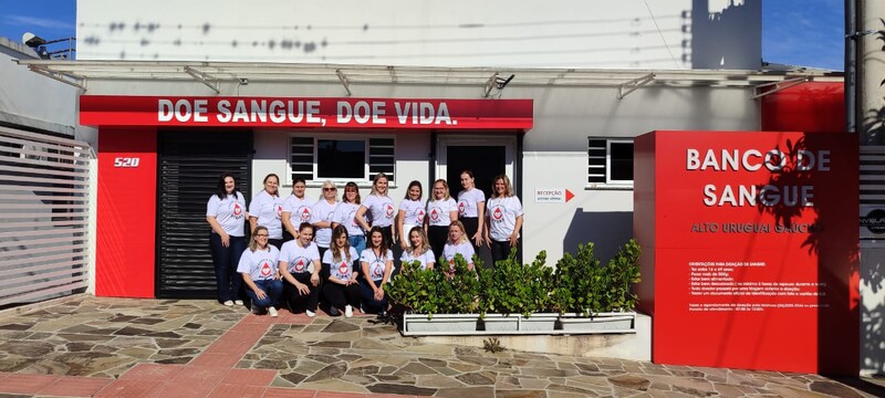 Primeiras-damas da região se unem em Erechim para doar sangue e incentivar solidariedade