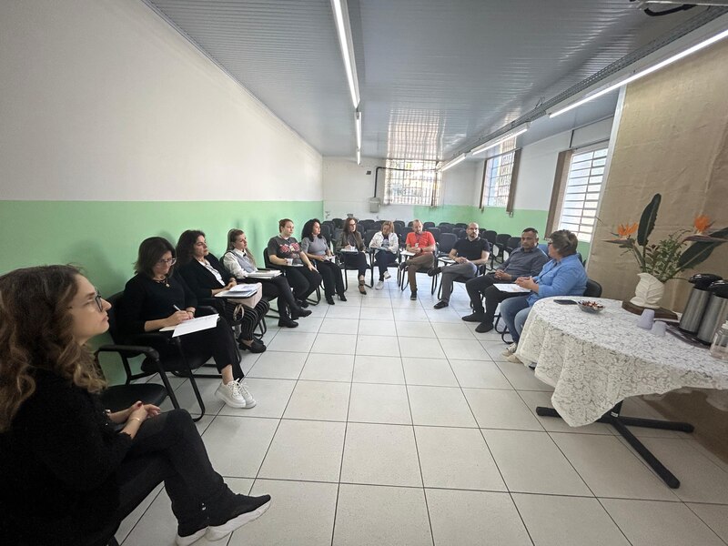 https://www.auonline.com.br/upload/noticias/2025/05/md_070f22b95eb69e78cb0d9aa57ec7ecc0.jpg