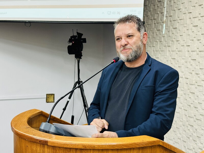 https://www.auonline.com.br/upload/noticias/2025/05/md_10ced0198f12641888cc6958d4928e9c.jpg