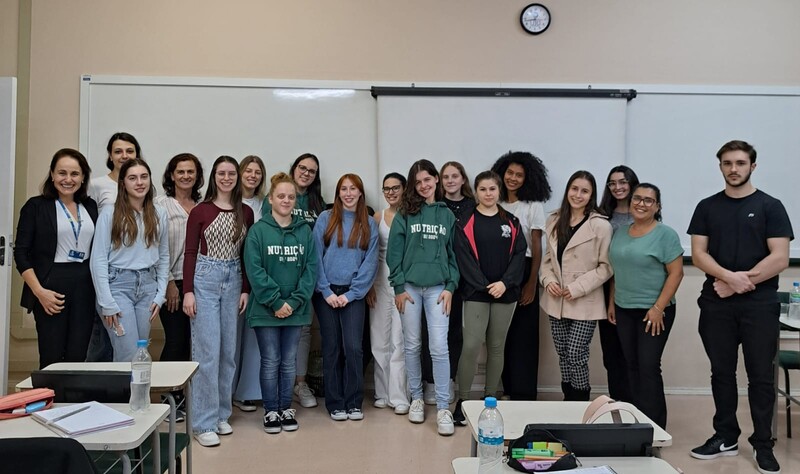 Curso de Nutrição da URI promove palestra sobre Vigilância Sanitária