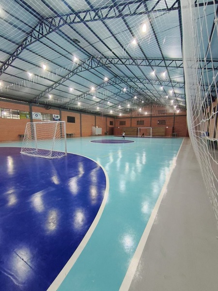 Comunidade de São Caetano inaugura nova quadra de esportes com apoio da Prefeitura