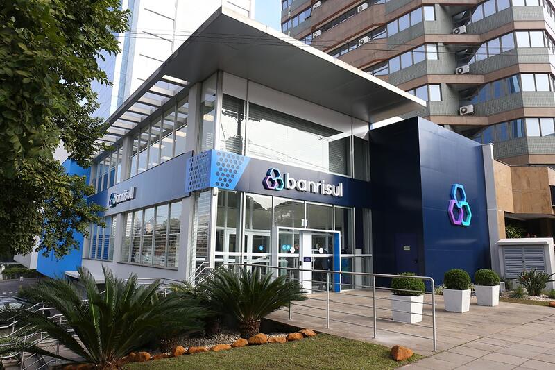 Banrisul suspende negativação de produtores rurais por 90 dias