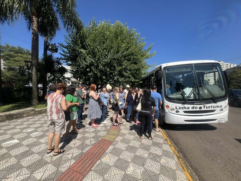 https://www.auonline.com.br/upload/noticias/2025/06/md_12671f6fb327d0b174385492f3964feb.jpg