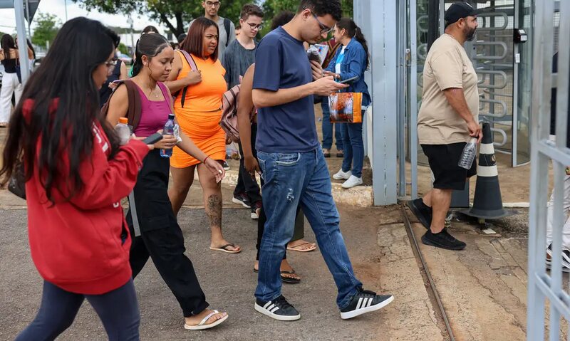 https://www.auonline.com.br/upload/noticias/2025/06/md_1adb1cfb0366eab82a2a057d255a1285.jpg