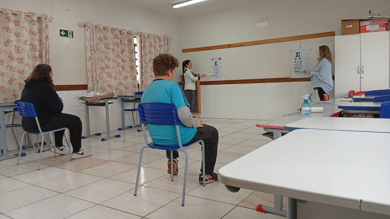 Mais de 200 alunos são avaliados em teste de acuidade visual nas escolas de Entre Rios do Sul