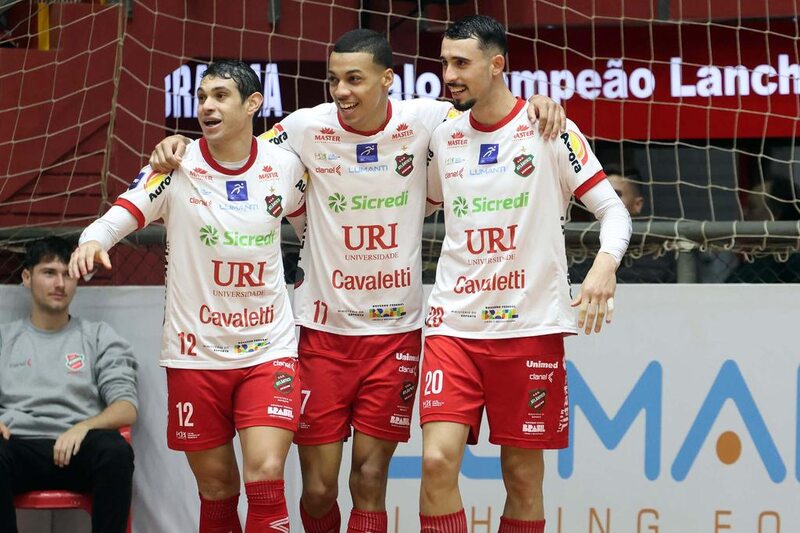 https://www.auonline.com.br/upload/noticias/2025/06/md_2d869520f11a9f0bcd272b208143da34.jpg