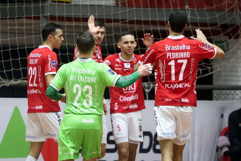 Vitória sólida na LNF mantém Atlântico na parte de cima da tabela