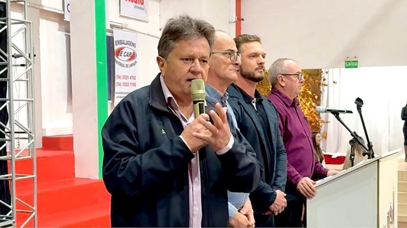 https://www.auonline.com.br/upload/noticias/2025/06/md_3a8e998cd95cace67fd9eea72c4ff918.jpg