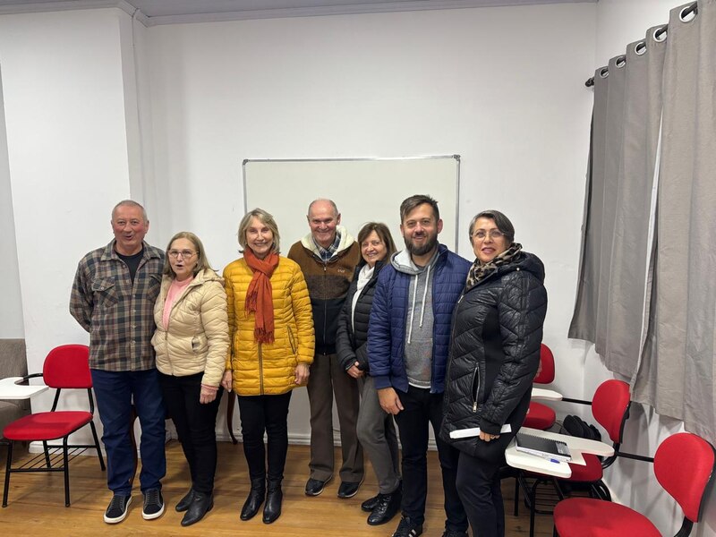 https://www.auonline.com.br/upload/noticias/2025/06/md_6cb7cd8fee8fb788c11a1acf293b88a5.jpg