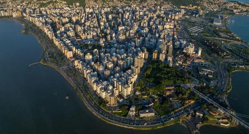 https://www.auonline.com.br/upload/noticias/2025/06/md_934b585745c96e87a017cfc5baa20d1f.jpg