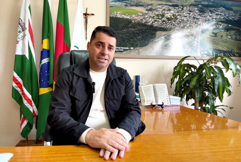 Jantar do Frango e eleição das soberanas terá show da banda Os Atuais