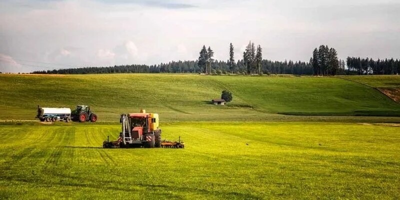Plano Safra 2025/26 destina R$ 515 bilhões para agricultura empresarial e R$ 78,2 bilhões para agricultura familiar