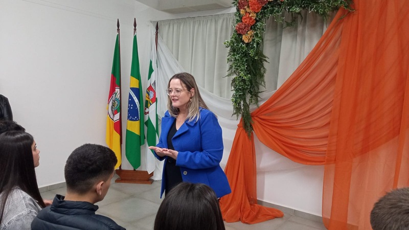 CEJA celebra conclusão do Ensino Fundamental por 42 alunos