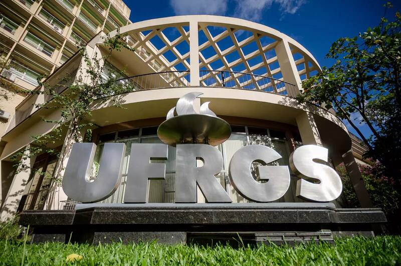 UFRGS disponibiliza leituras obrigatórias do Vestibular 2026 em formatos acessíveis