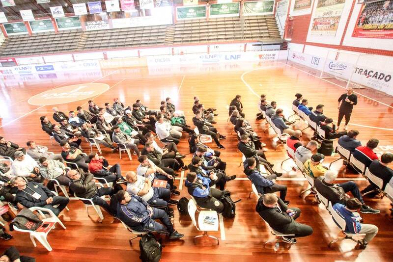 Atlântico inicia segunda edição do Estágio Prático de Futsal com casa cheia