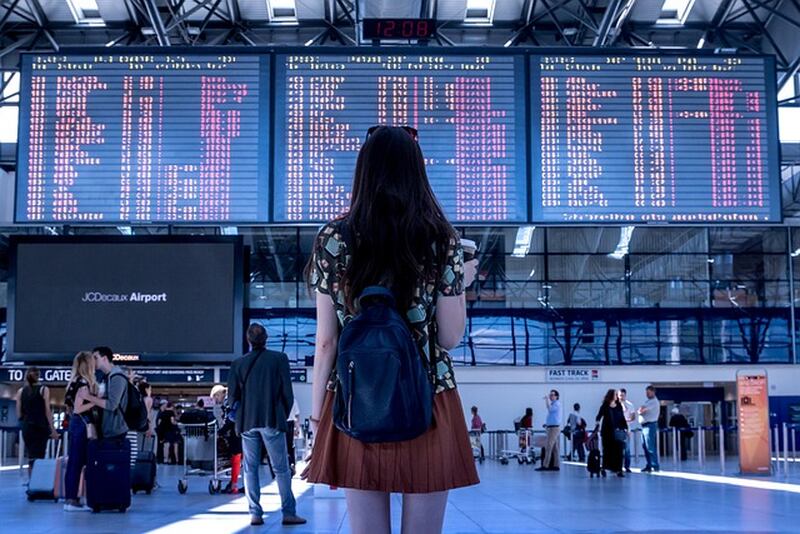 Cartórios de Erechim oferecem autorização digital para viagens de menores nas férias