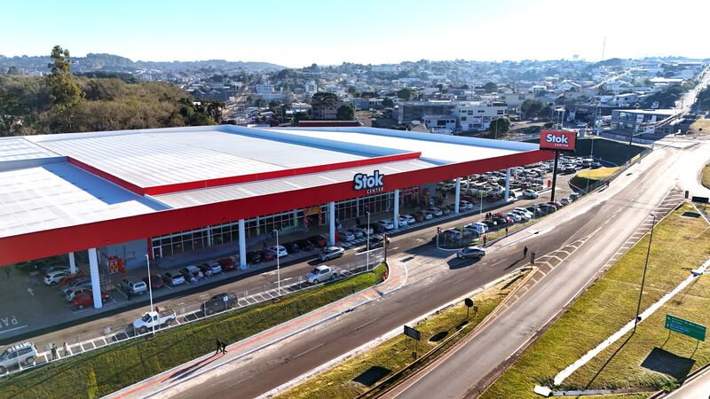 Stok Center inaugura unidade em Erechim e chega à marca de 40 lojas