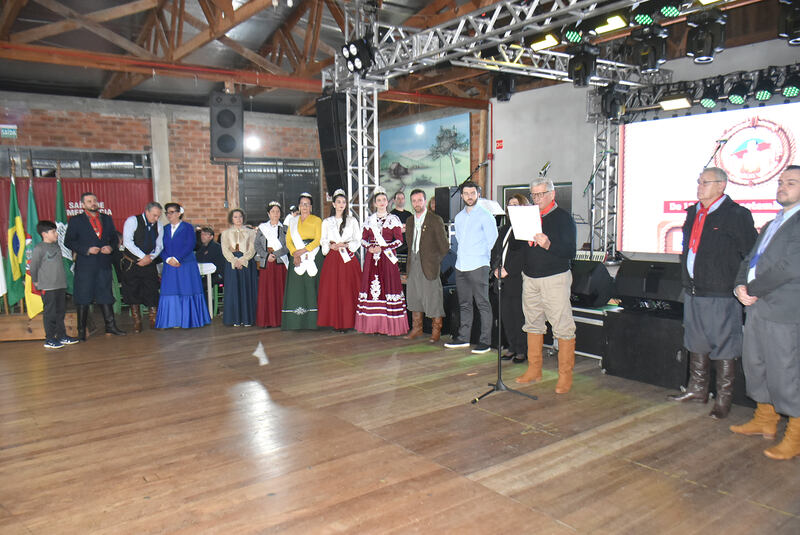 Lançamento do 15º Acampamento Farroupilha de Getúlio Vargas reúne mais de 800 pessoas