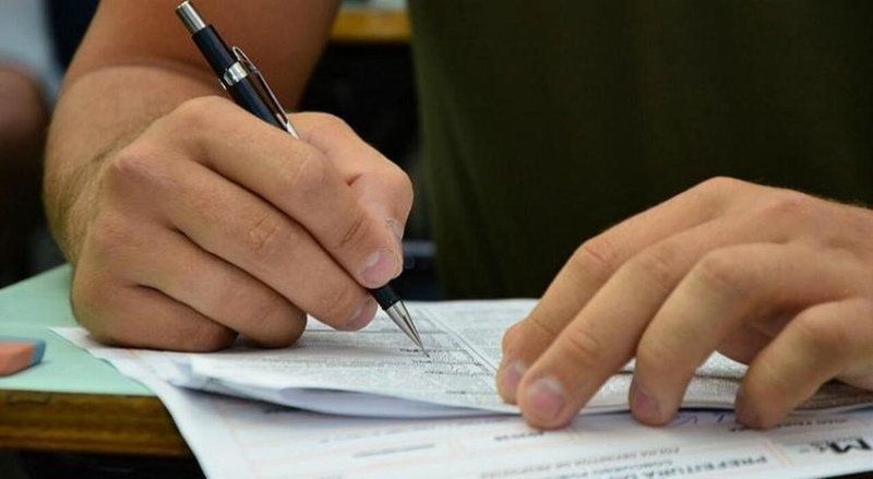 RS abre concurso com 6 mil vagas para professores da Rede Estadual