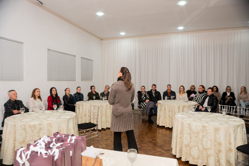 CER Atlântico realiza Papo Cabeça com os Pais na programação das Debutantes 2025