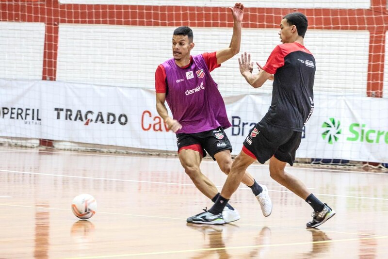 Atlântico enfrenta o Pato pela Liga Nacional de Futsal