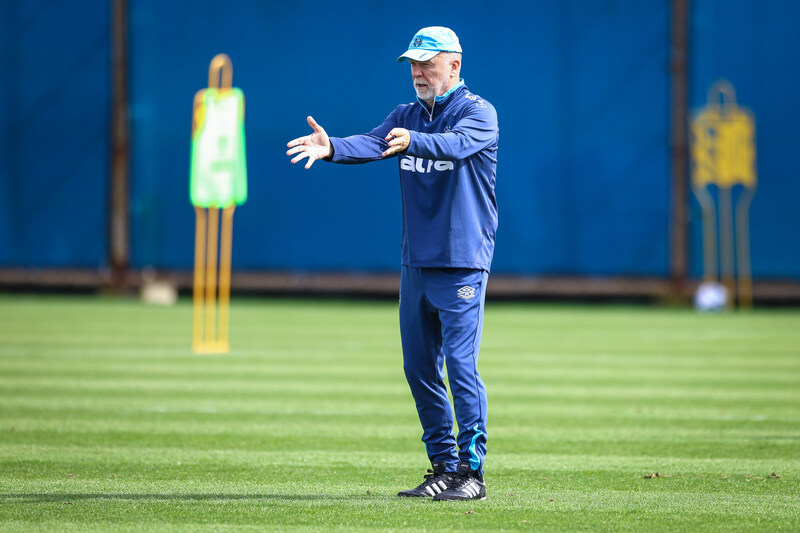 Grêmio enfrenta o Fluminense neste sábado