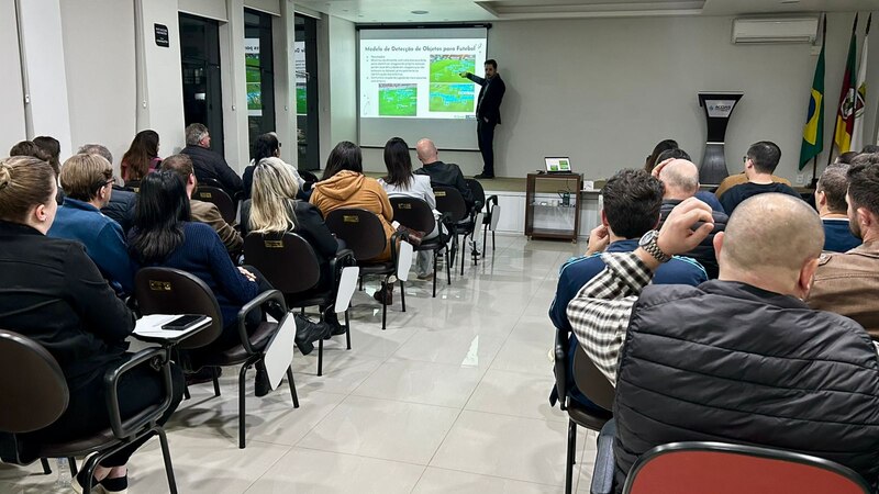 Senac Erechim e ACCIAS promovem palestra sobre Evolução da Computação com IA em Getúlio Vargas