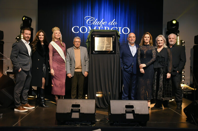 Clube do Comércio de Erechim inaugura Salão Recanto do Bosque em noite histórica