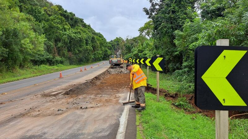 EGR realiza mais de 20 frentes de trabalho em rodovias estaduais nesta semana