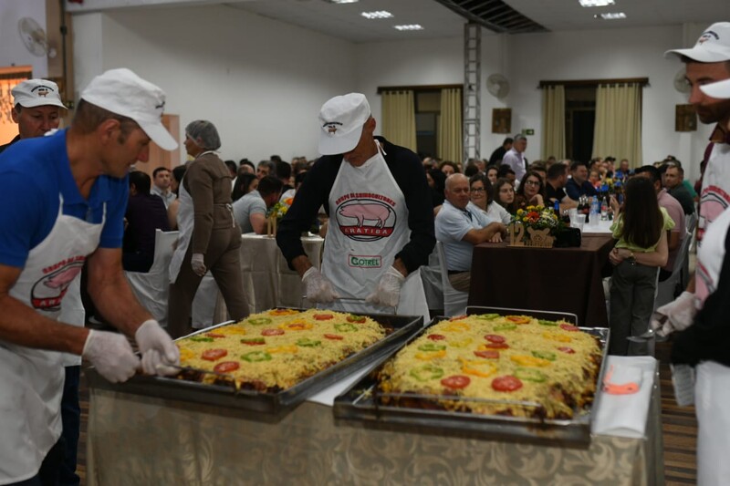 https://www.auonline.com.br/upload/noticias/2025/09/md_484f17d8b8c90942fb7895675038c812.jpg